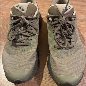 Women’s R.A.D Running Shoes - Olive Green